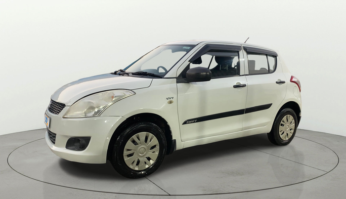 2014 Maruti Swift LXI, Petrol, Manual, 96,432 km, Left Front Diagonal
