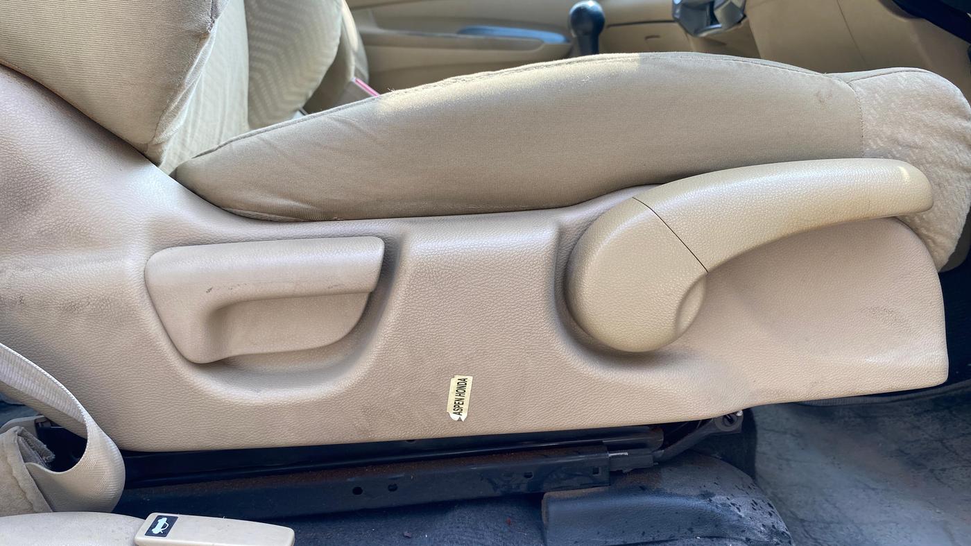 2013 Honda City 1.5L I-VTEC V MT, Petrol, Manual, 81,944 km, Third Seat Row ( optional )