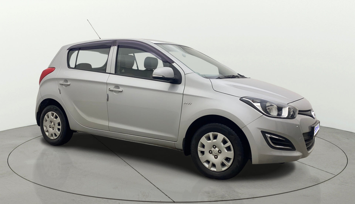 2013 Hyundai i20 MAGNA 1.2, Petrol, Manual, 26,858 km, Right Front Diagonal