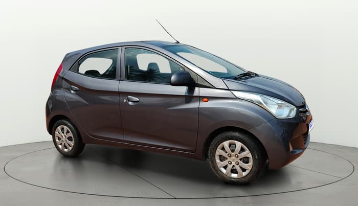 2014 Hyundai Eon SPORTZ, Petrol, Manual, 42,845 km, Right Front Diagonal