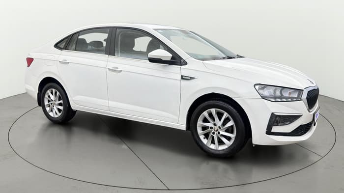 2022 Skoda SLAVIA AMBITION 1.0L TSI MT, Petrol, Manual, 69,590 km, Right Front Diagonal
