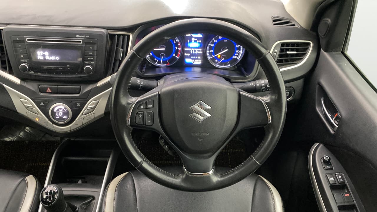 2017 Maruti Baleno ZETA PETROL 1.2, Petrol, Manual, 80,395 km, Steering Wheel Close Up