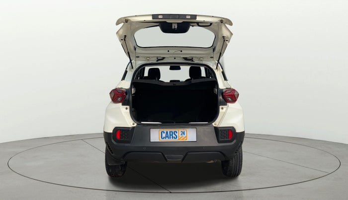 2023 Tata PUNCH CREATIVE  MT, Petrol, Manual, 10,274 km, Boot Door Open