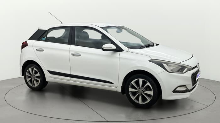 2015 Hyundai Elite i20 ASTA 1.4 CRDI, Diesel, Manual, 1,12,927 km, Right Front Diagonal