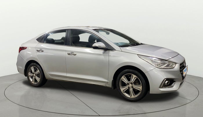2017 Hyundai Verna 1.6 VTVT SX (O) AT, Petrol, Automatic, 72,278 km, Right Front Diagonal