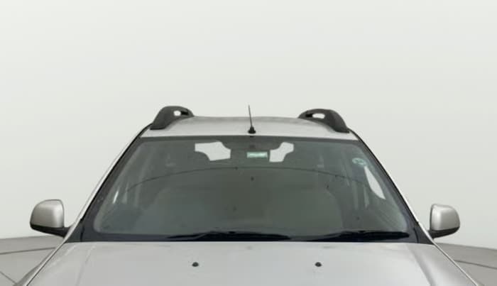 2013 Renault Duster 85 PS RXL DIESEL, Diesel, Manual, 1,05,325 km, Front Windshield