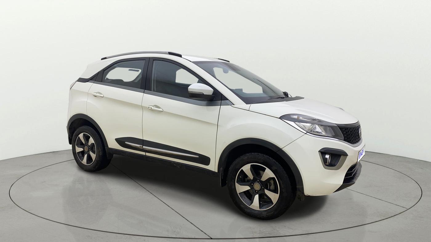 2018 Tata NEXON XZ PLUS PETROL, Petrol, Manual, 78,066 km, Right Front Diagonal