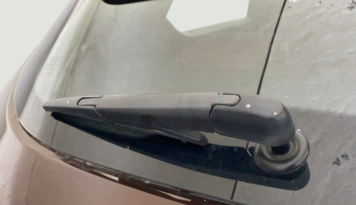 2023 Renault Kiger RXT (O) AMT, Petrol, Automatic, 9,316 km, Rear Wiper