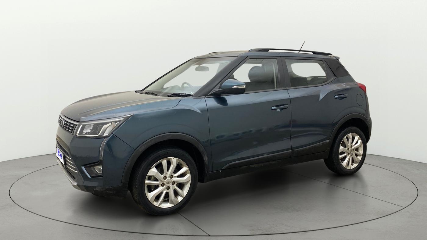 2019 Mahindra XUV300 W8 1.5 DIESEL AMT, Diesel, Automatic, 73,135 km, Left Front Diagonal