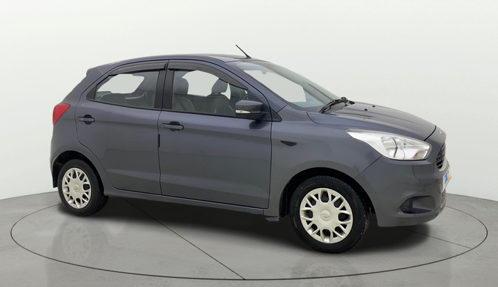 2017 Ford New Figo TREND 1.2 PETROL, Petrol, Manual, 31,904 km, Right Front Diagonal