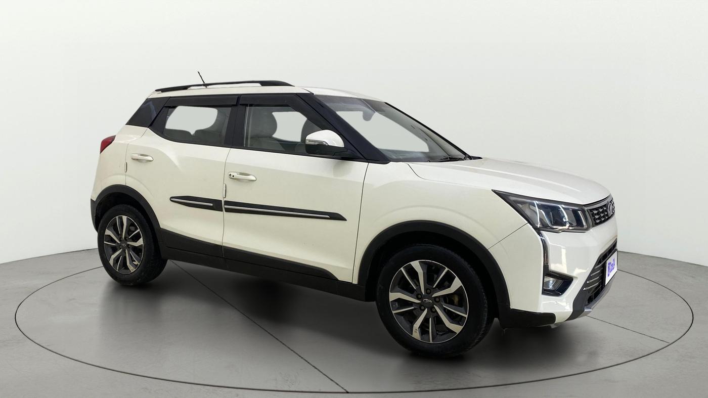 2022 Mahindra XUV300 W8 (O) 1.5 DIESEL, Diesel, Manual, 1,47,204 km, SRP