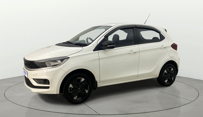 2025 Tata Tiago XT PETROL, Petrol, Manual, 7,527 km, Left Front Diagonal