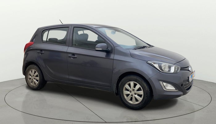 2014 Hyundai i20 SPORTZ 1.2, Petrol, Manual, 1,27,126 km, Right Front Diagonal