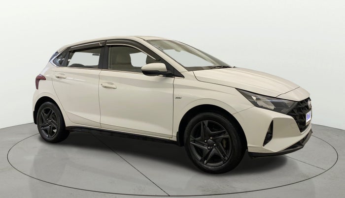 2021 Hyundai NEW I20 SPORTZ 1.2 AT, Petrol, Automatic, 23,673 km, Right Front Diagonal