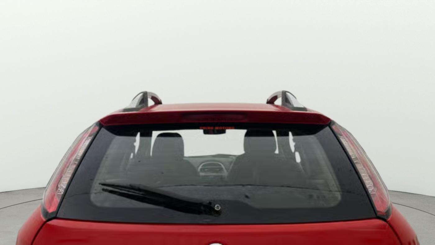 2018 Fiat URBAN CROSS EMOTION MULTIJET 1.3, Diesel, Manual, 72,418 km, Rear Windshield