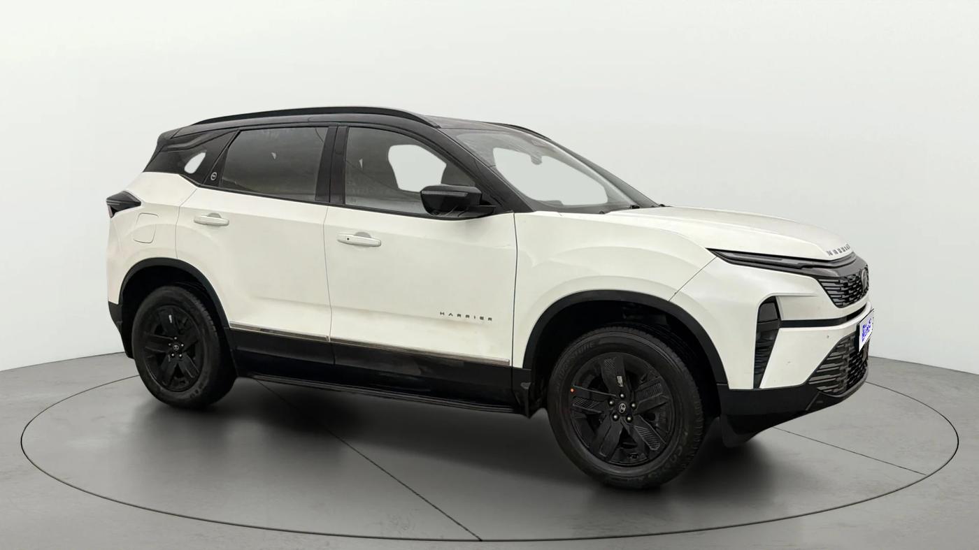 2024 Tata Harrier FEARLESS PLUS DUAL TONE, Diesel, Manual, 23,262 km, SRP