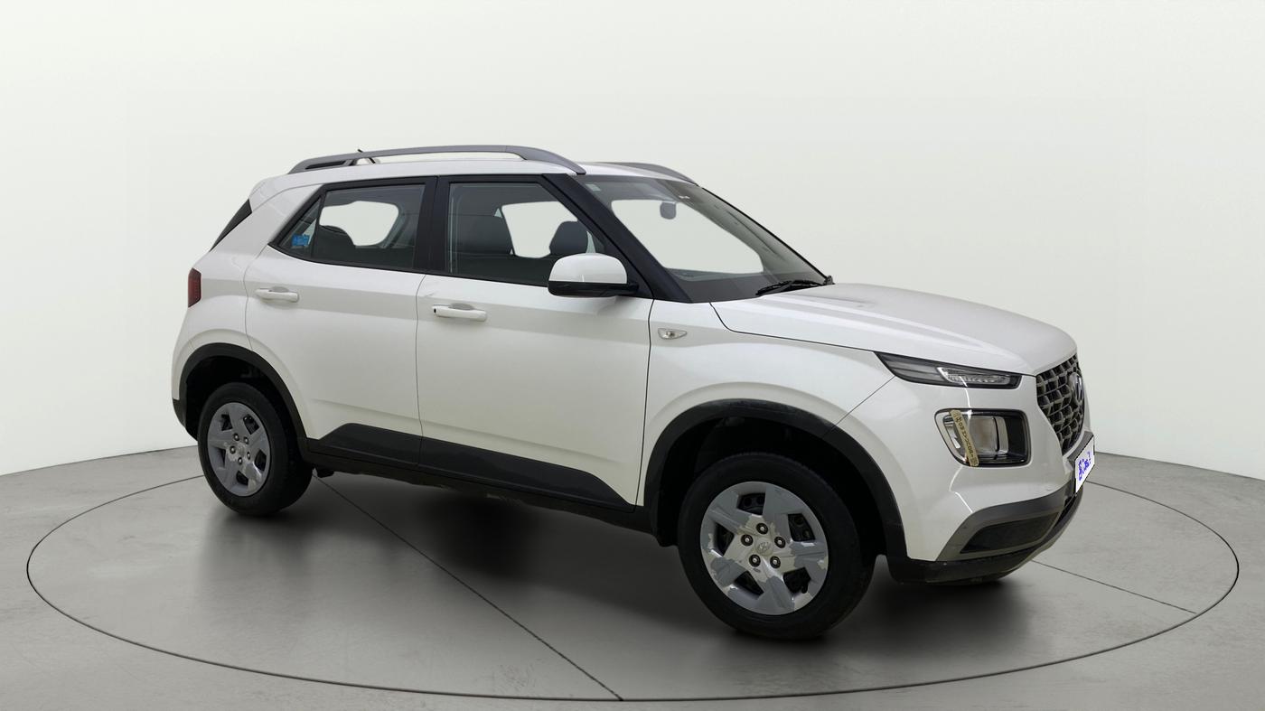 2022 Hyundai VENUE S 1.2, Petrol, Manual, 49,992 km, SRP