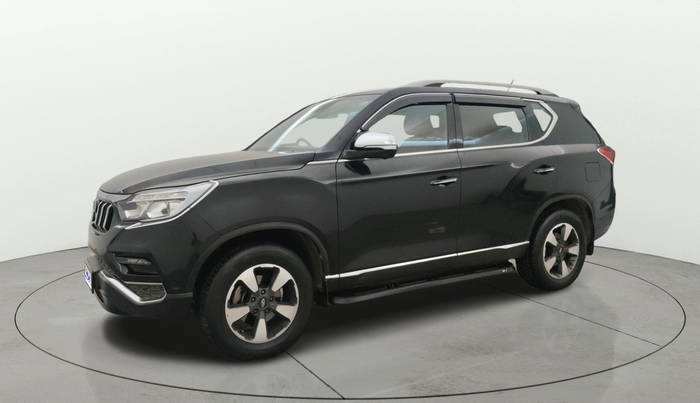 2022 Mahindra ALTURAS G4 4WD AT, Diesel, Automatic, 28,121 km, Left Front Diagonal