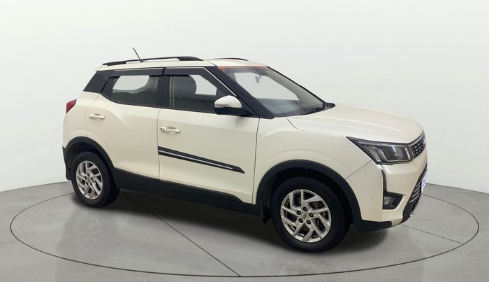 2022 Mahindra XUV300 W8 1.5 DIESEL, Diesel, Manual, 57,742 km, SRP