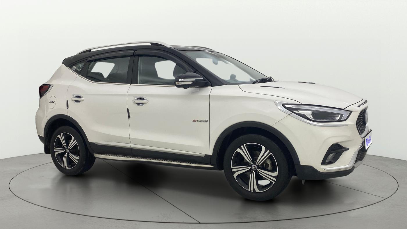 2024 MG ASTOR  Sharp Pro 1.5 MT (Ivory), Petrol, Manual, 40,076 km, Right Front Diagonal