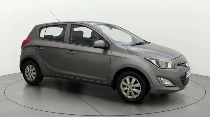 2013 Hyundai i20 SPORTZ 1.4 CRDI, Diesel, Manual, 1,09,345 km, Right Front Diagonal