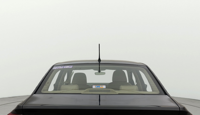 2018 Volkswagen Ameo HIGHLINE PLUS 1.5L AT 16 ALLOY, Diesel, Automatic, 1,09,788 km, Rear Windshield