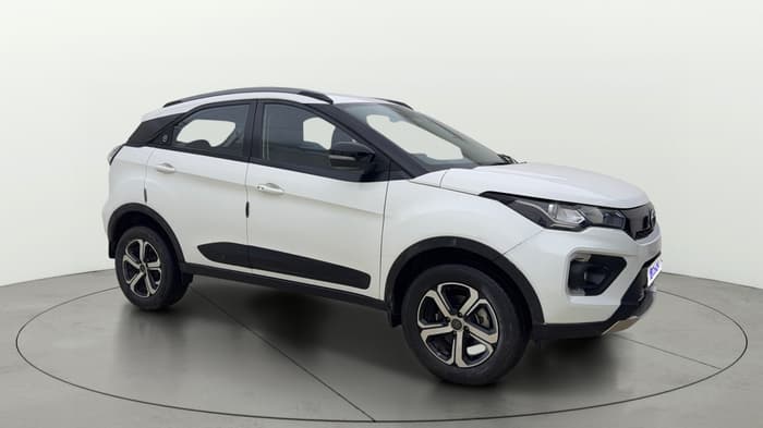 2023 Tata NEXON XZA PLUS PETROL, Petrol, Automatic, 62,877 km, Right Front Diagonal