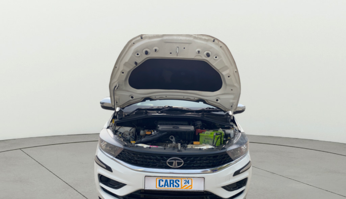 2023 Tata Tiago XTA PETROL, Petrol, Automatic, 14,332 km, Open Bonet