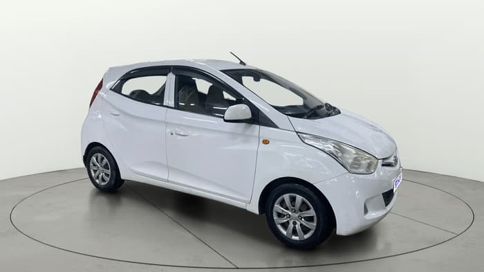 2013 Hyundai Eon SPORTZ, CNG, Manual, 79,912 km, Right Front Diagonal