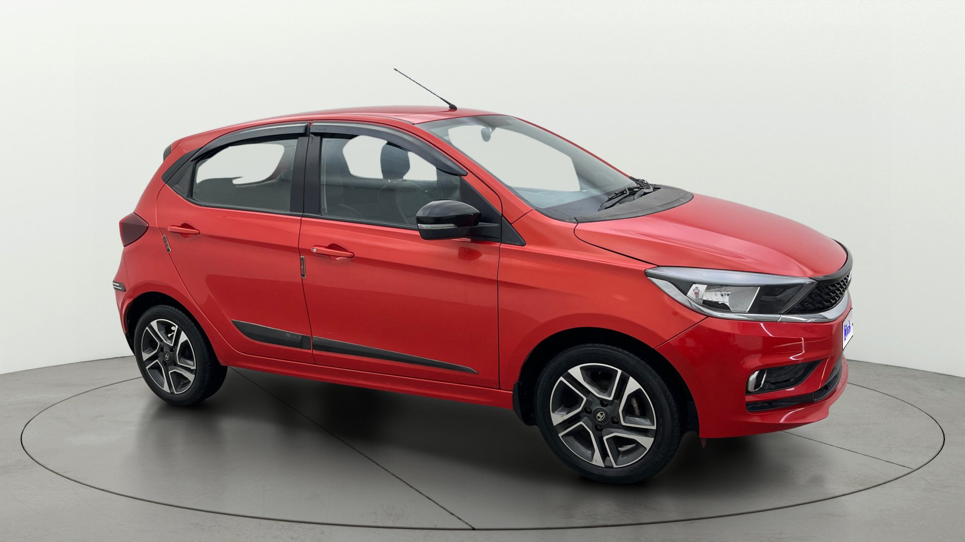 2021 Tata Tiago 2021-2026 XZA PLUS PETROL