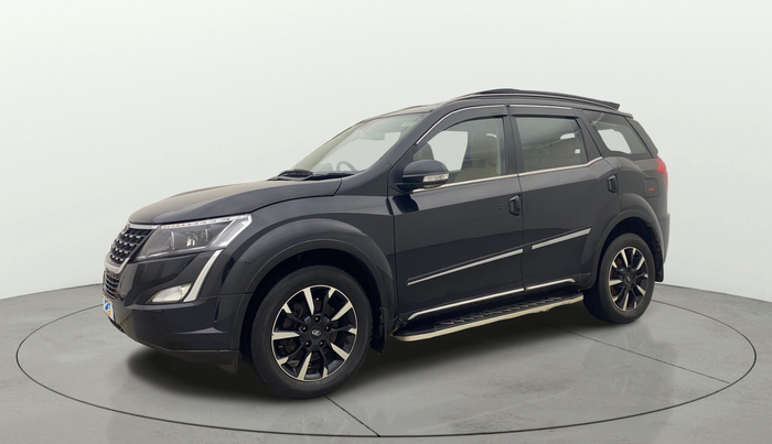 2021 Mahindra XUV500 W11, Diesel, Manual, 65,170 km, Left Front Diagonal
