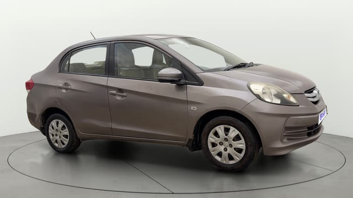 2015 Honda Amaze 1.2L I-VTEC S, Petrol, Manual, 40,657 km, Right Front Diagonal