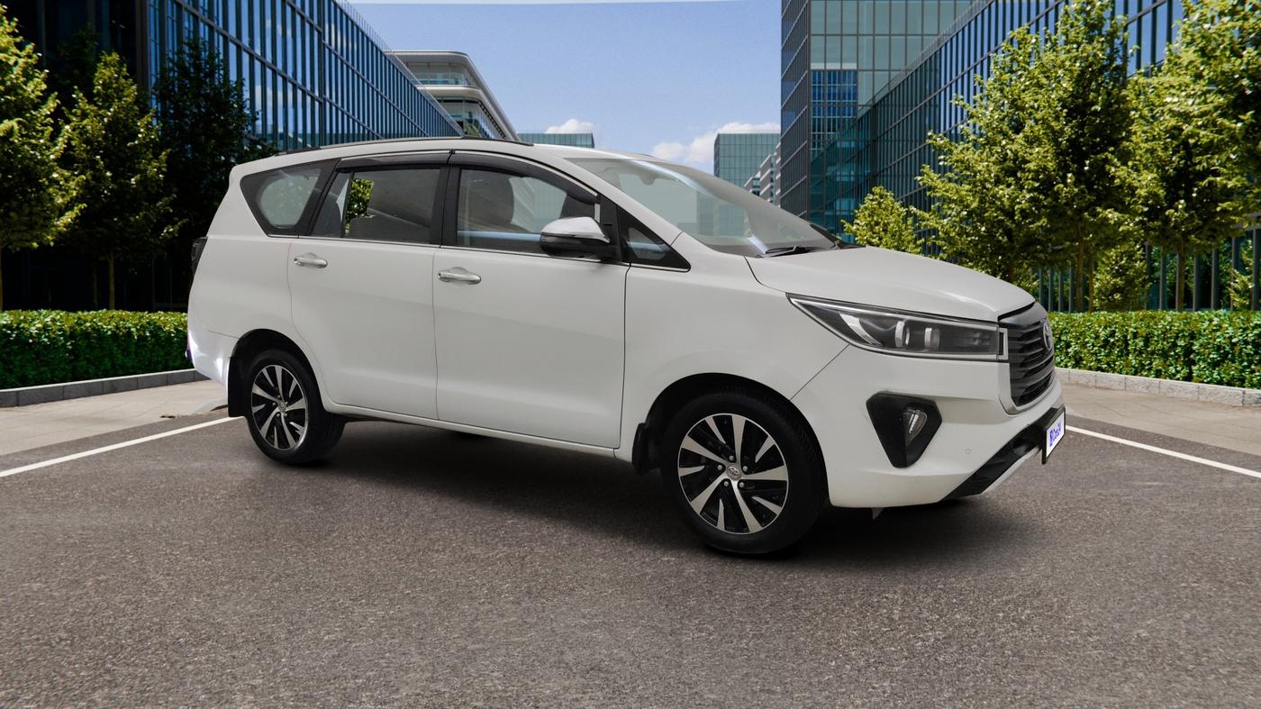 2022 Toyota Innova Crysta 2.7 ZX AT 7 STR, Petrol, Automatic, 61,002 km, Right Front Diagonal