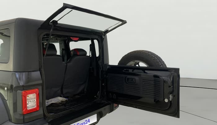 2024 Mahindra Thar LX D HT 2WD MT, Diesel, Manual, 21,615 km, Boot Door Open