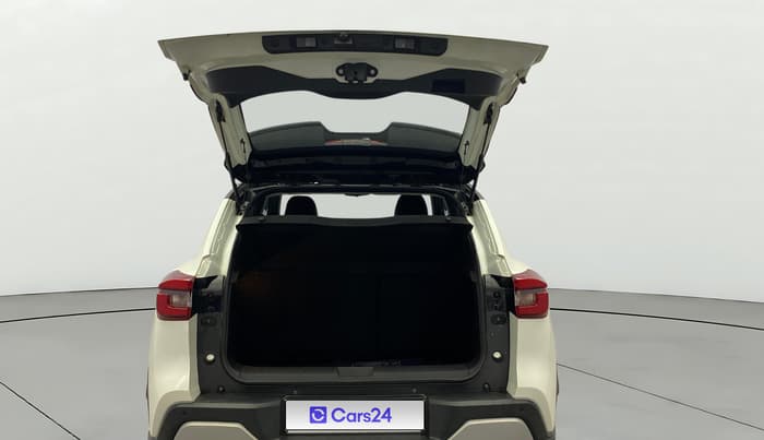 2023 Nissan MAGNITE XV PREMIUM TURBO CVT DUAL TONE, Petrol, Automatic, 6,857 km, Boot Door Open