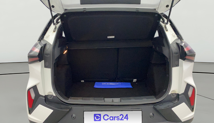 2023 Tata NEXON FEARLESS + SUNROOF DUAL TONE 1.2 PETROL, Petrol, Manual, 271 km, Boot Open Zoomed View