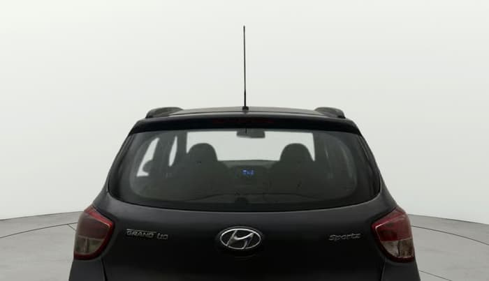 2015 Hyundai Grand i10 SPORTZ 1.1 CRDI, Diesel, Manual, 1,38,343 km, Rear Windshield