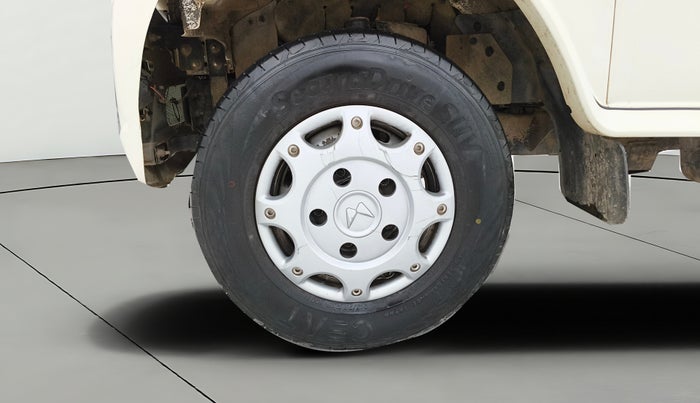 2022 Mahindra Bolero B4, Diesel, Manual, 54,380 km, Left Front Wheel