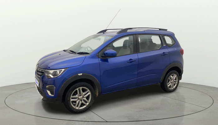 2020 Renault TRIBER RXZ, Petrol, Manual, 31,202 km, Left Front Diagonal