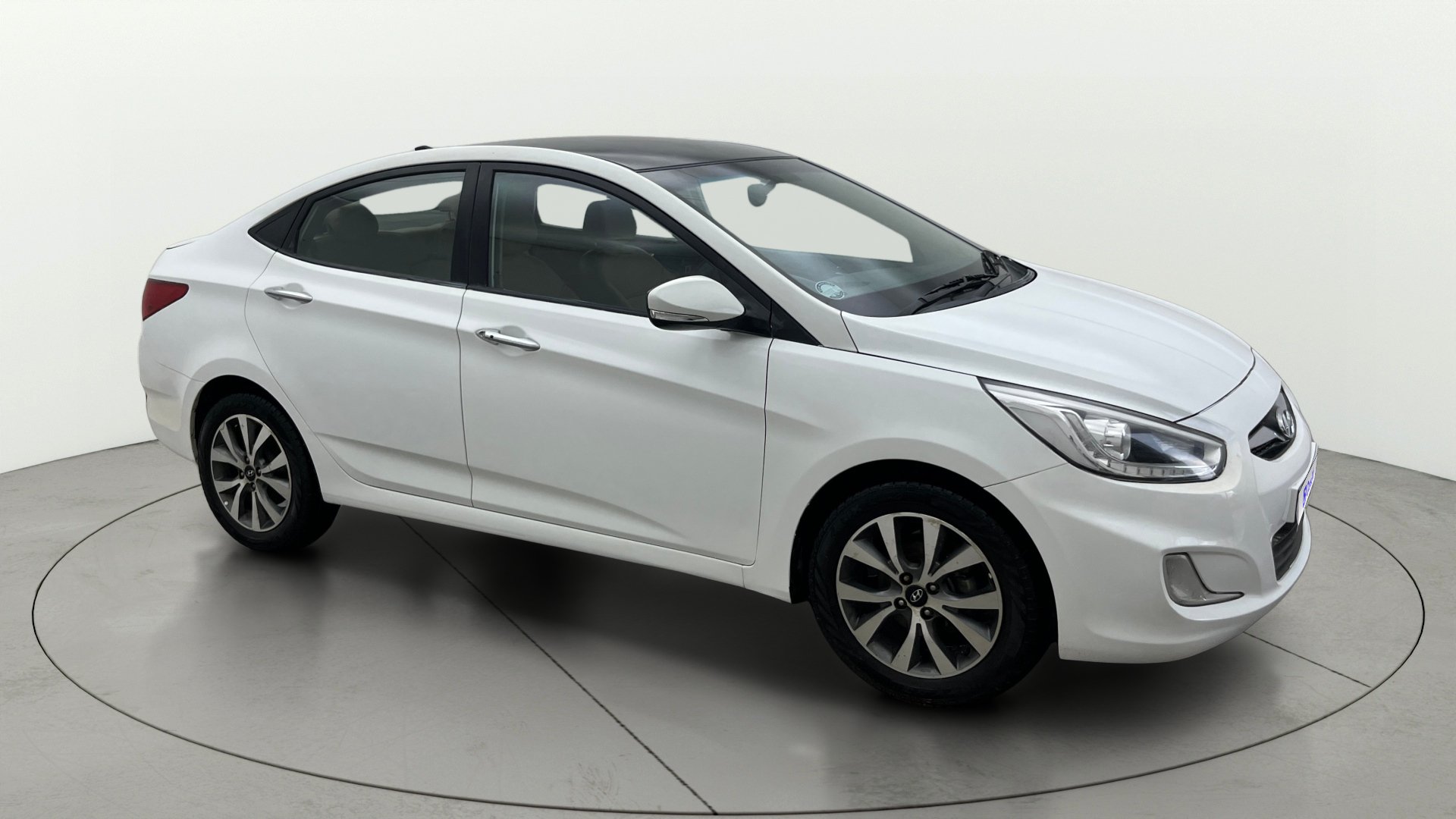 2014 Hyundai Verna FLUIDIC 1.6 VTVT SX OPT