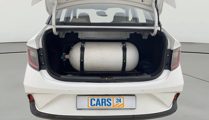 2022 Hyundai AURA SX 1.2 CNG, CNG, Manual, 1,22,124 km, Boot Open Zoomed View