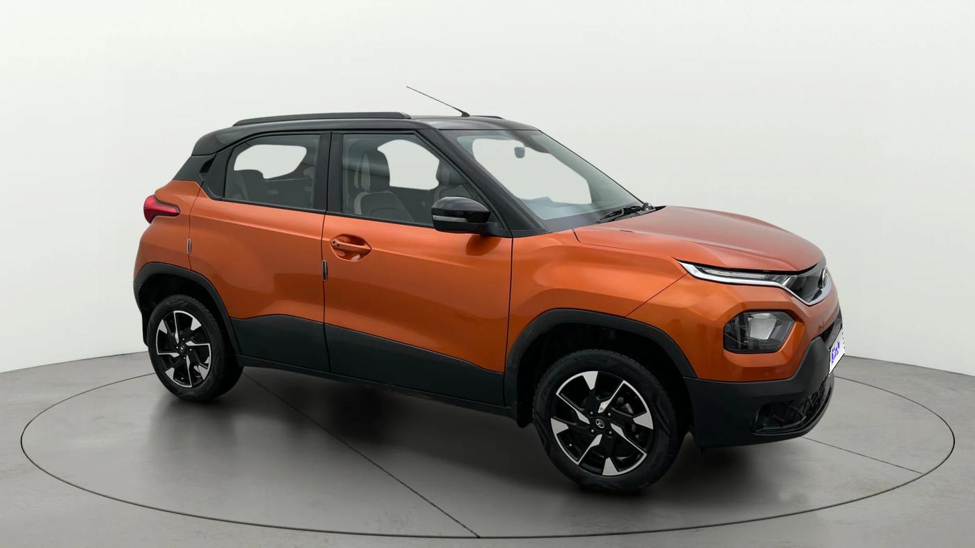 2021 Tata PUNCH CREATIVE AMT 1.2 RTN DUAL TONE, Petrol, Automatic, 15,752 km, SRP