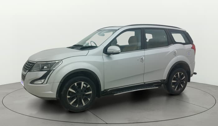 2018 Mahindra XUV500 W11, Diesel, Manual, 69,561 km, Left Front Diagonal