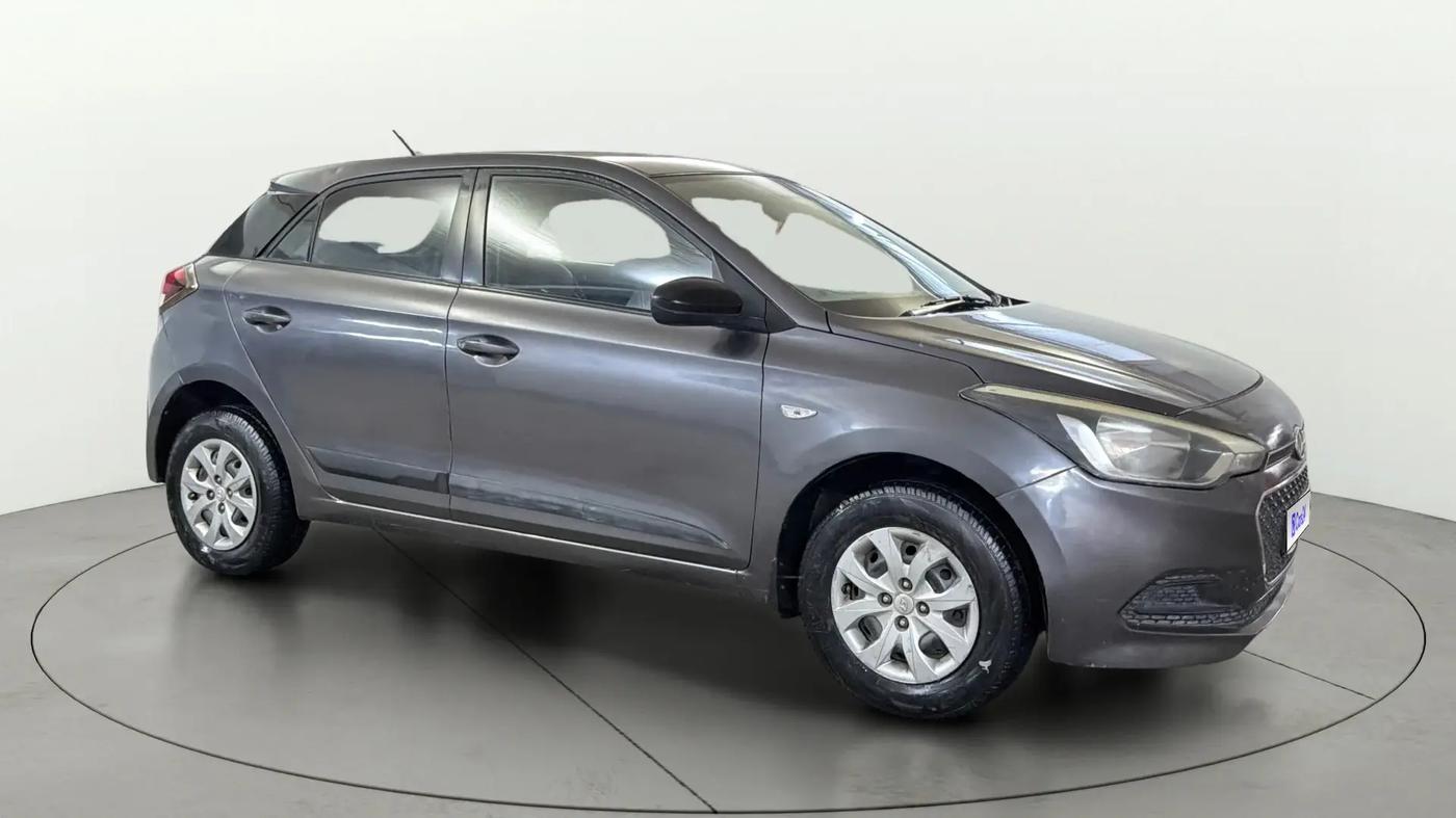 2016 Hyundai Elite i20 MAGNA 1.2, Petrol, Manual, 75,629 km, Right Front Diagonal