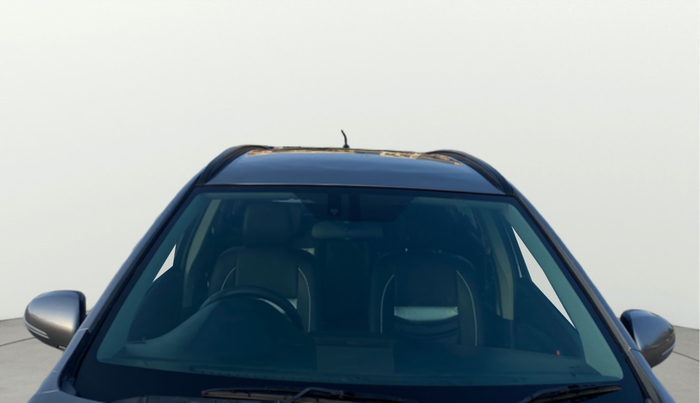 2015 Maruti S Cross ZETA 1.3, Diesel, Manual, 1,06,061 km, Front Windshield