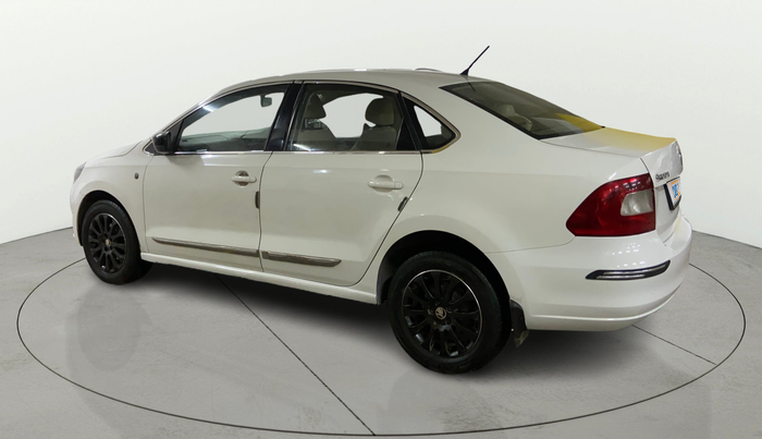 2015 Skoda Rapid 1.5 TDI CR ELEGANCE, Diesel, Manual, 98,257 km, Left Back Diagonal