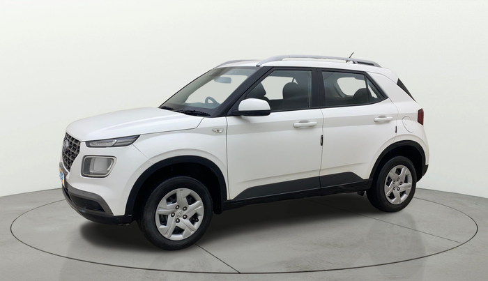 2021 Hyundai VENUE S 1.2, Petrol, Manual, 68,826 km, Left Front Diagonal