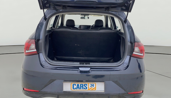 2021 Hyundai NEW I20 SPORTZ 1.2 MT, Petrol, Manual, 98,586 km, Boot Open Zoomed View