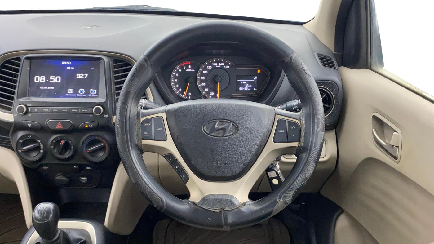 2018 Hyundai NEW SANTRO SPORTZ CNG, CNG, Manual, 1,25,446 km, Steering Wheel Close Up