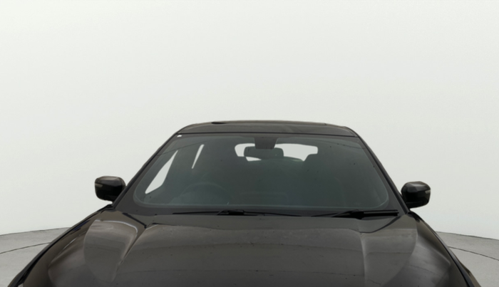 2022 Tata Harrier XZ PLUS 2.0L DARK EDITION, Diesel, Manual, 65,617 km, Front Windshield